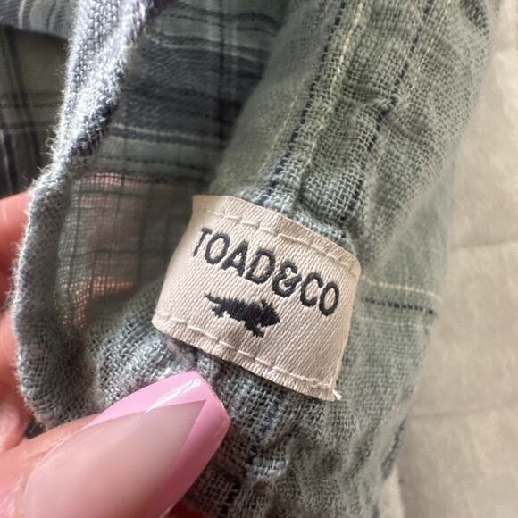 TOAD & CO Shirt Womens Medium Blue Plaid Casual Camp Organic Cotton Sustainable - Picture 6 of 10